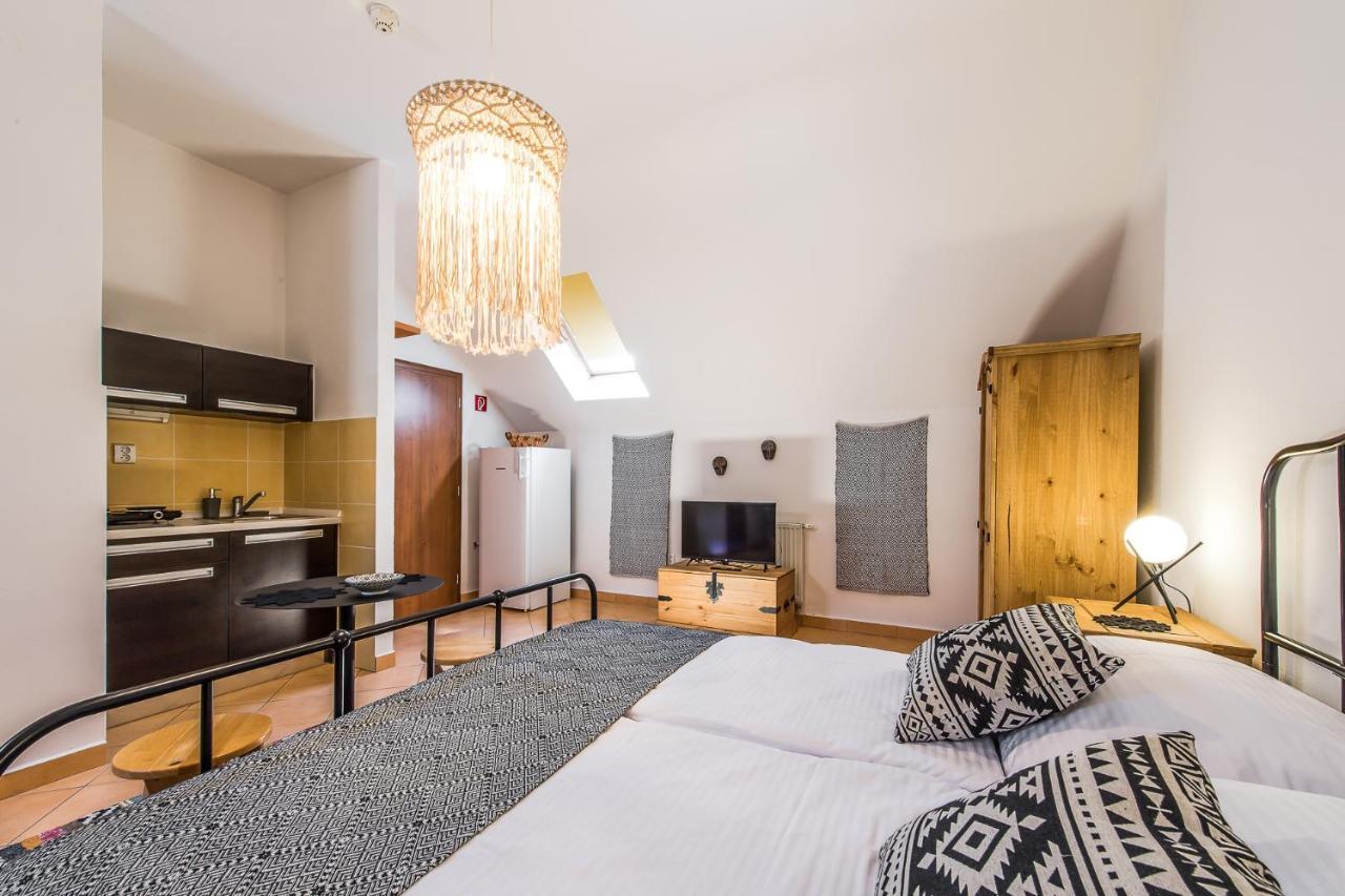Poetika Apartments Eperjes Kültér fotó