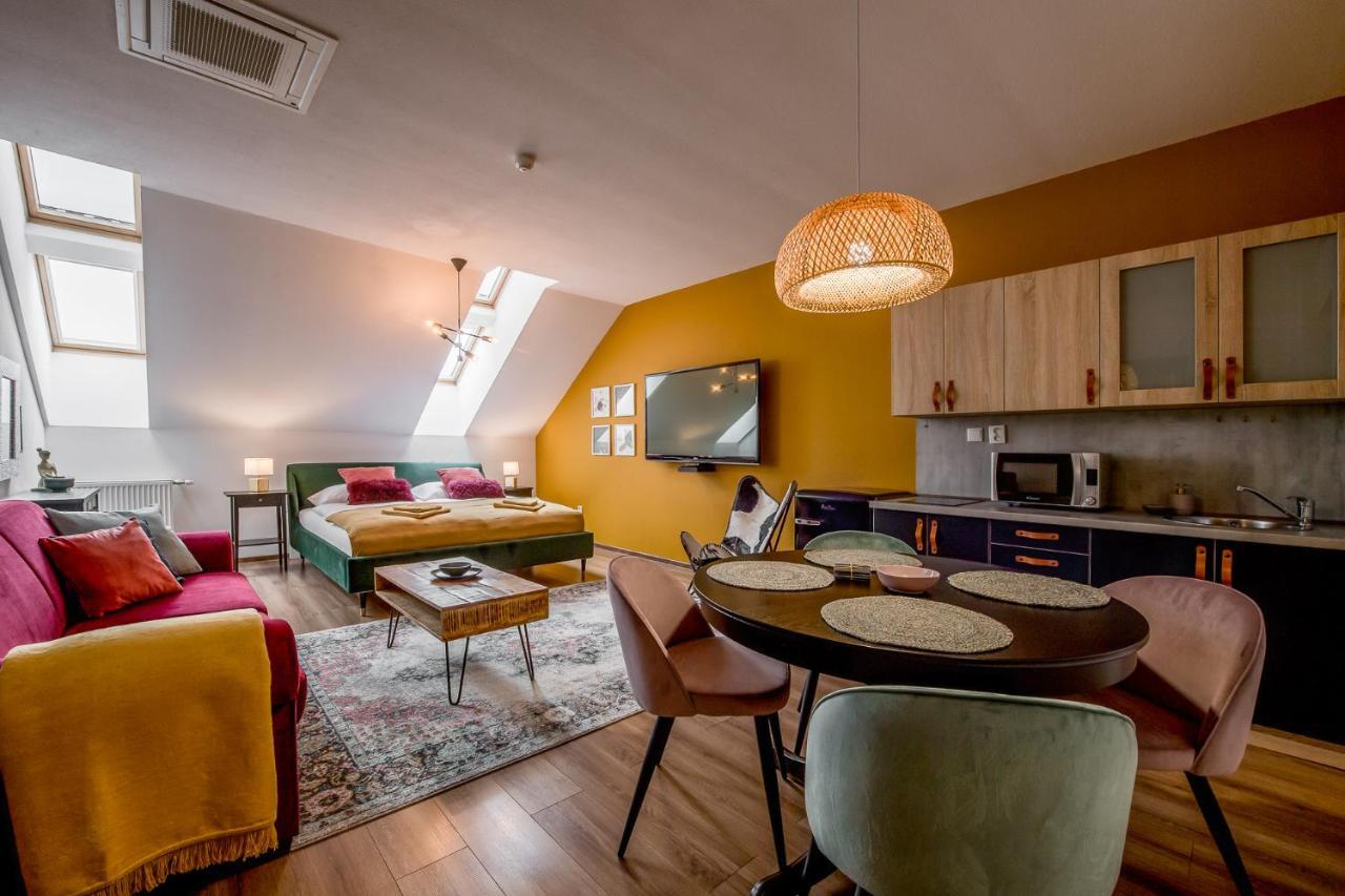 Poetika Apartments Eperjes Kültér fotó