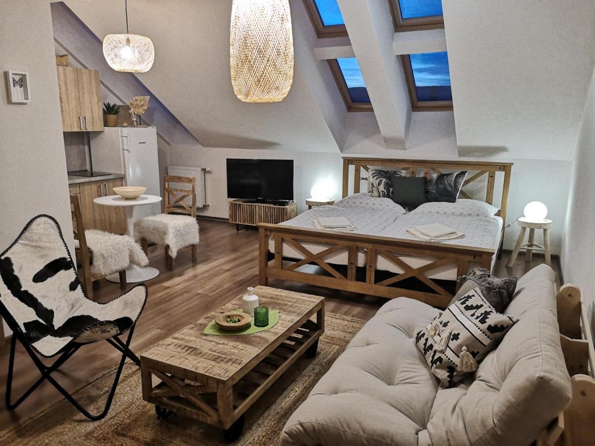 Poetika Apartments Eperjes Kültér fotó